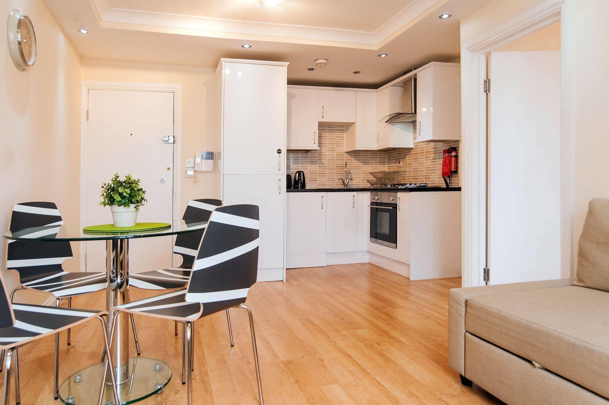 Kings Cross Apartment Londra Esterno foto